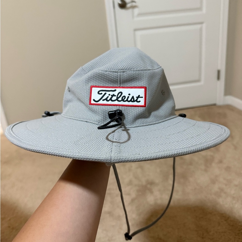 Titleist Light Gray Sun Hat